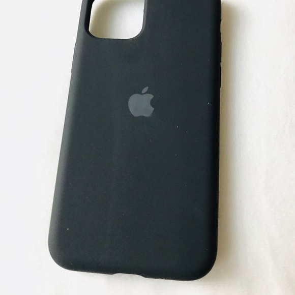 iPhone 11 Pro silicone case iPhone - Picture 3 of 3